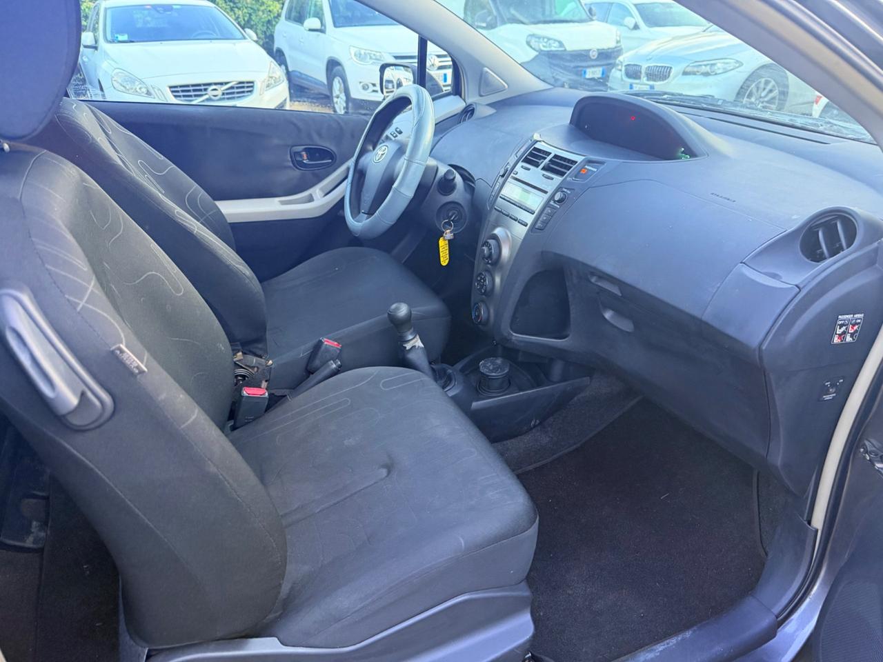 Toyota Yaris 1.0 benzina 3 porte Luxury pack 69cv 2009