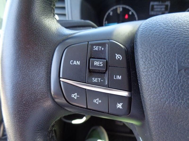 Ford Transit Custom 280 2.0 EcoBlue Hybrid 130 PC Trend + IVA