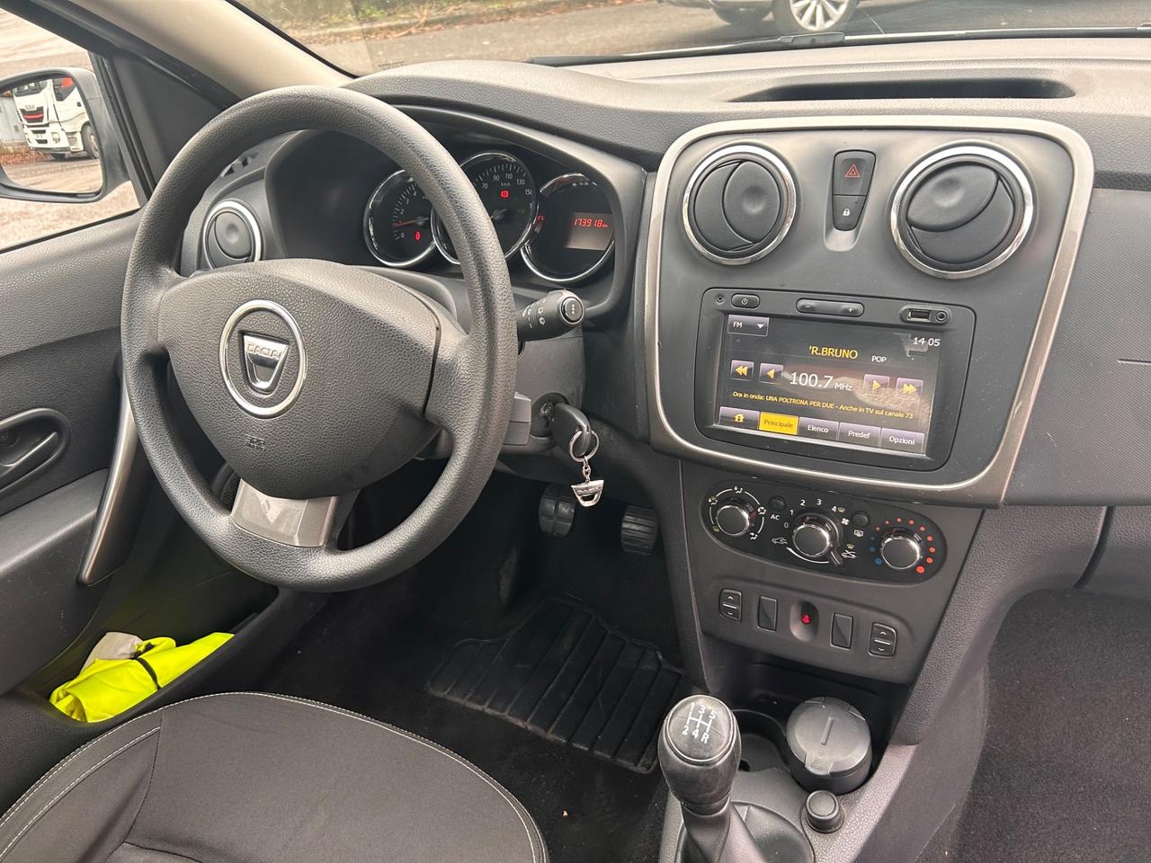 Dacia Sandero 1500 dci 75 cv neopatentati