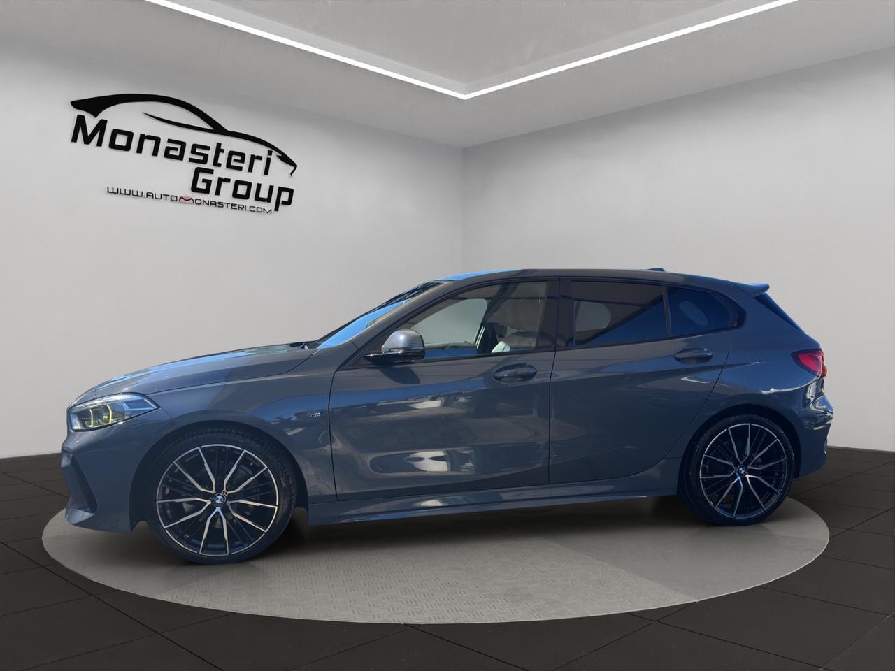 Bmw 116 116d 5p. Msport