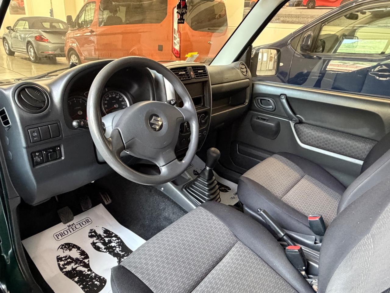 Suzuki Jimny 1.3i 16V cat 4WD JLX