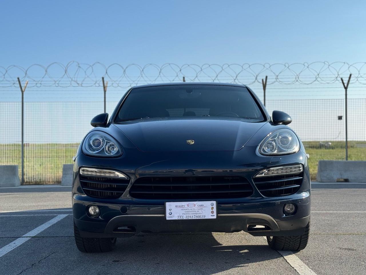 PORSCHE CAYENNE 3.0D FULL OPTIONAL 12 MESI DI GARANZIA