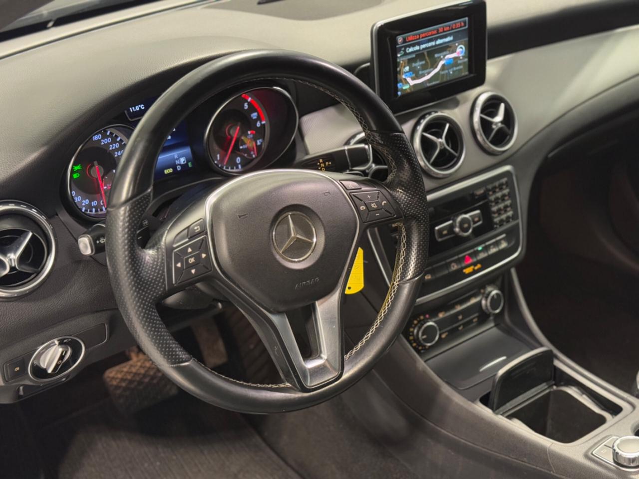 Mercedes-benz GLA 220 CDI Automatic 4Matic Premium