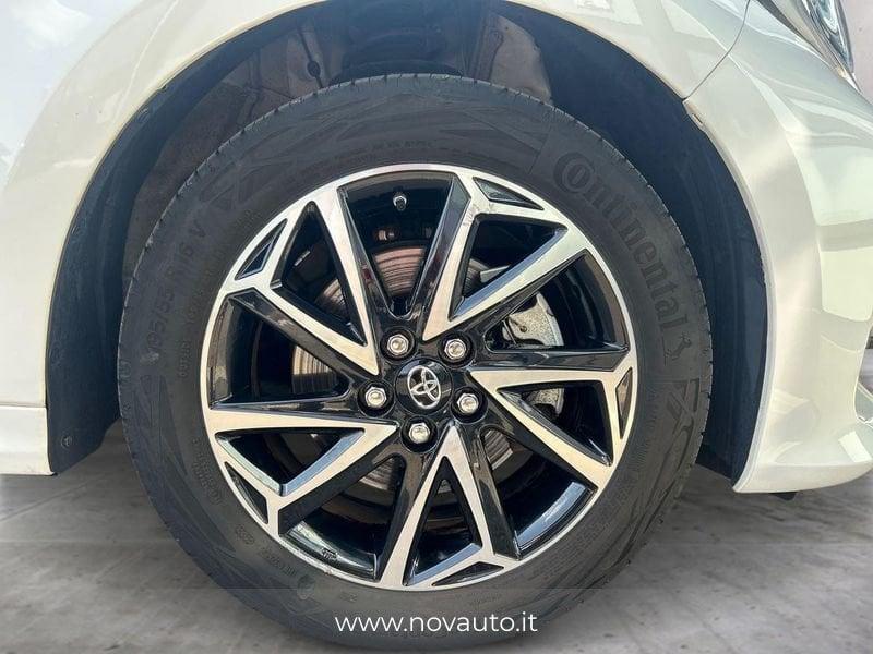 Toyota Yaris Hybrid Trend MY22