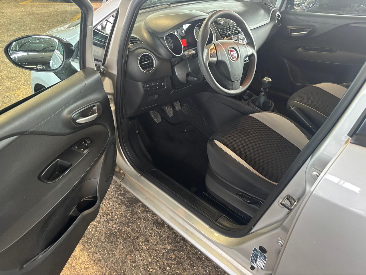 Fiat Punto 0.9 TwinAir Turbo 84CV S&S 5 porte Lounge