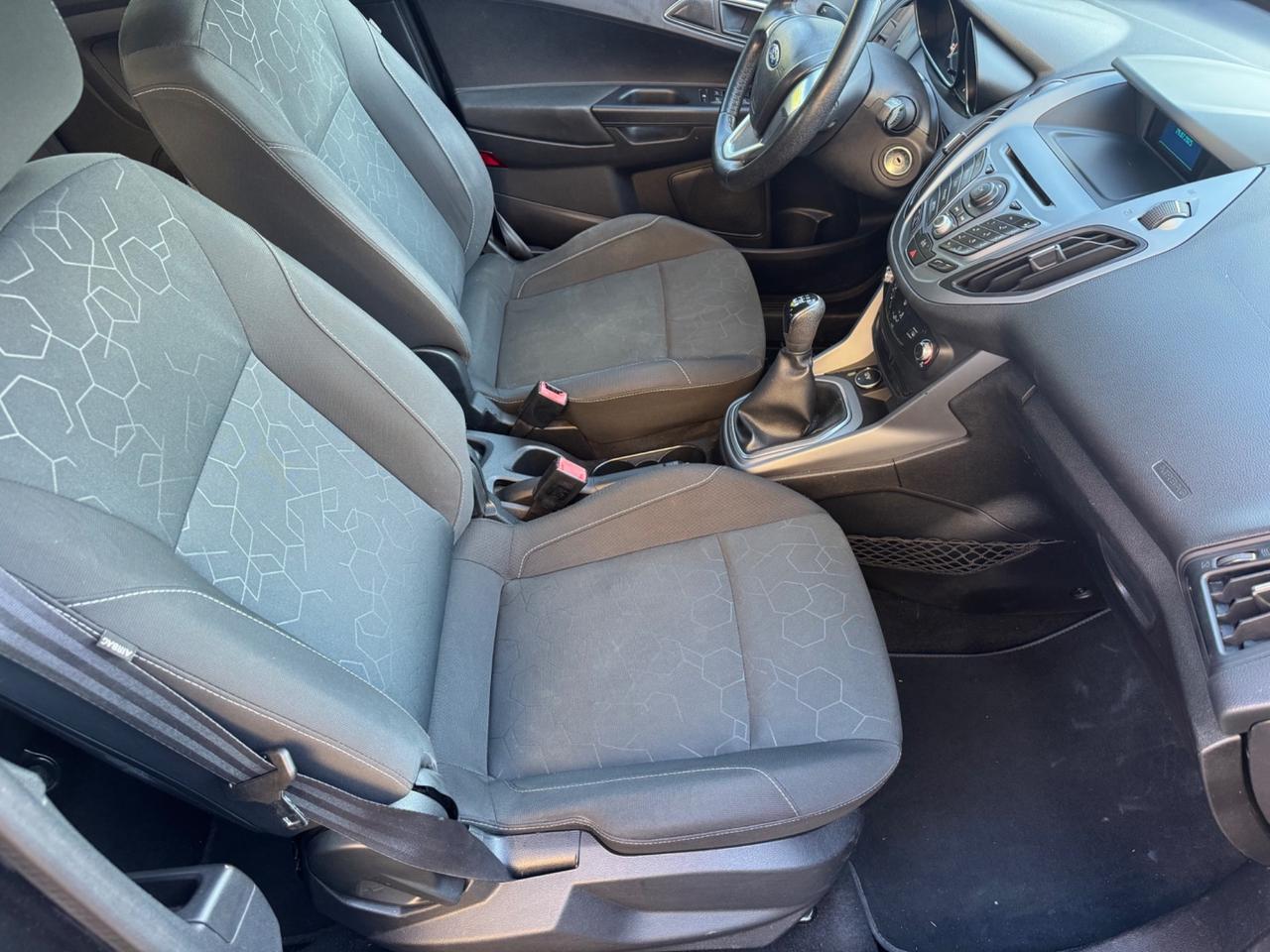 Ford B-Max 1.5 TDCi 75 CV neopaten garanzia 12 mesi