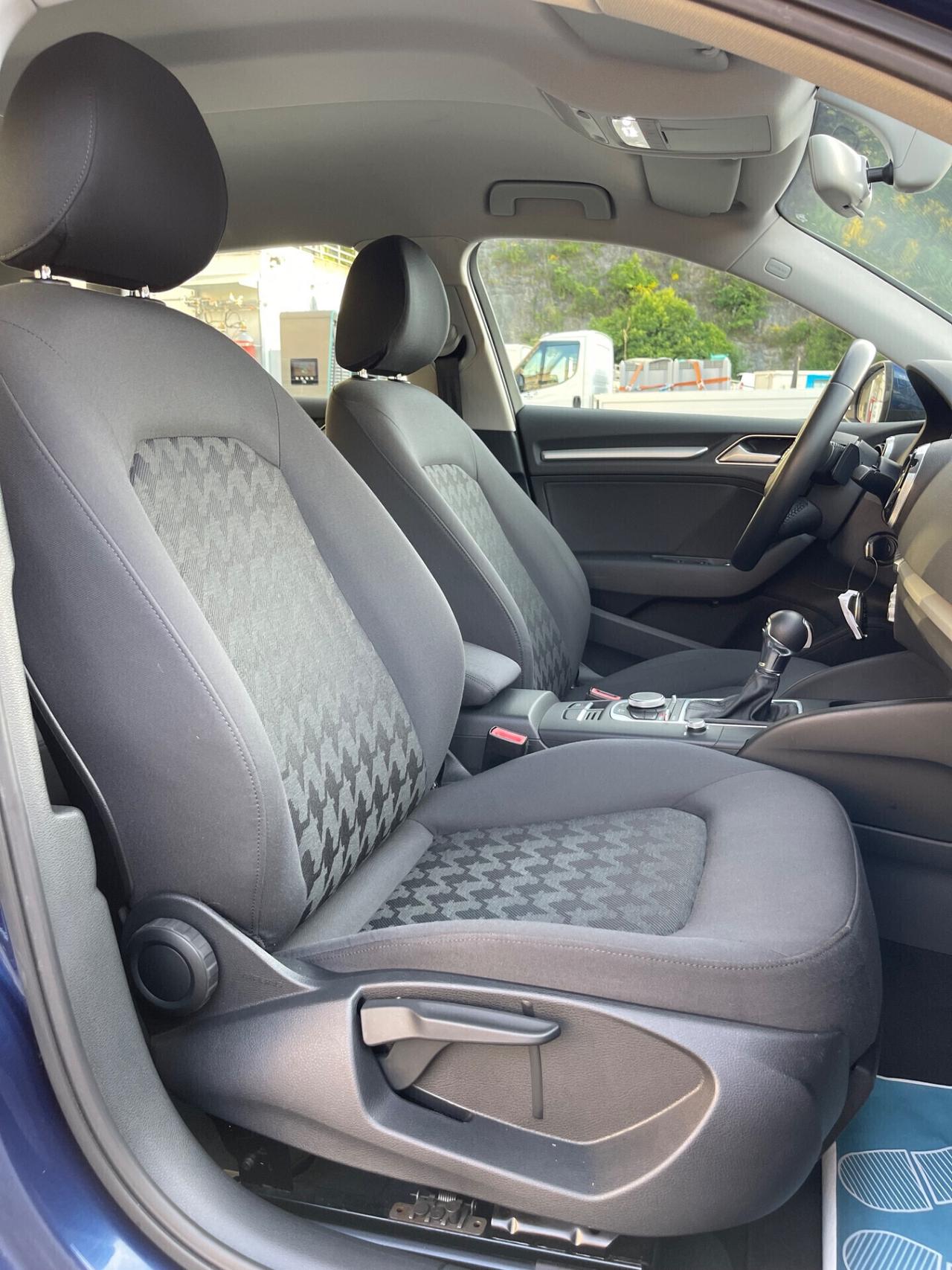 Audi A3 SPB 1.6 TDI 110CV S tronic / NEOPATENTATI