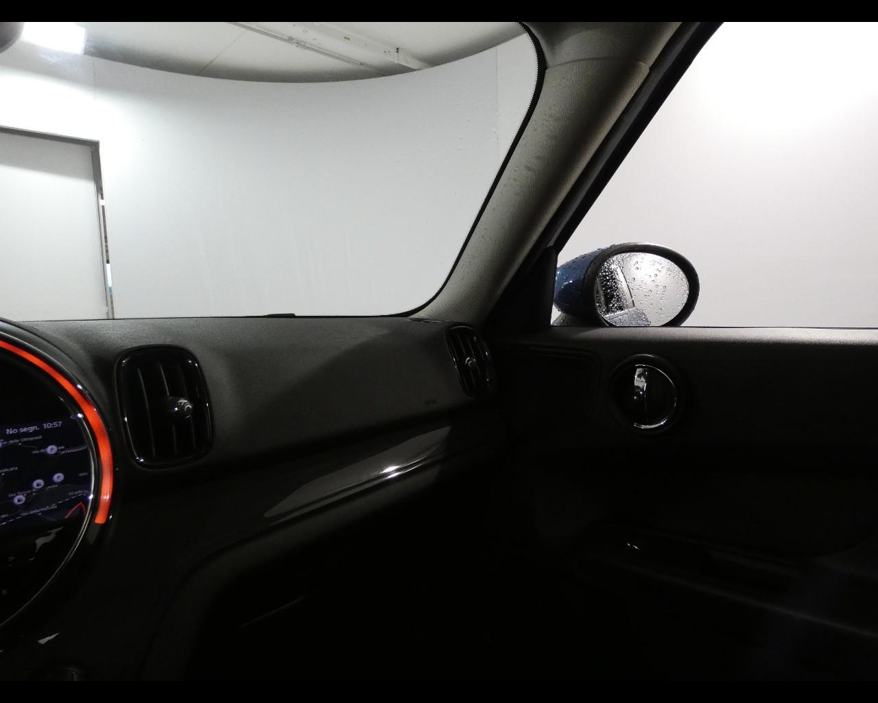 MINI Mini Countrym.(F60) - Mini 1.5 One D Business Countryman