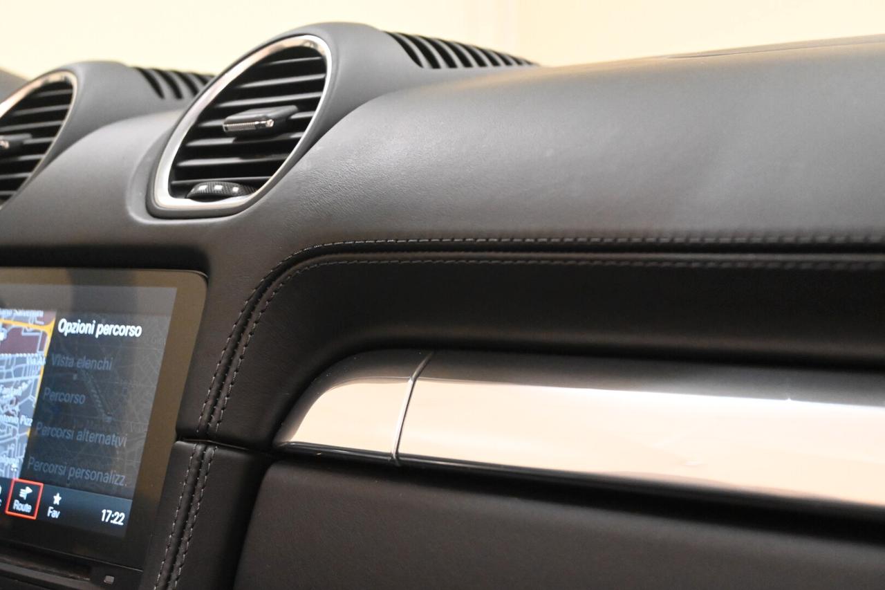 PORSCHE 718 718 Boxster 2.0