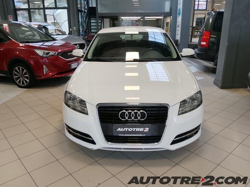 Audi A3 A3 1.6 tdi Attraction 90cv