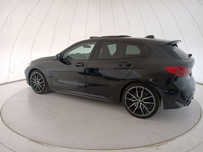 BMW Serie 1 F40 M 135i xdrive auto