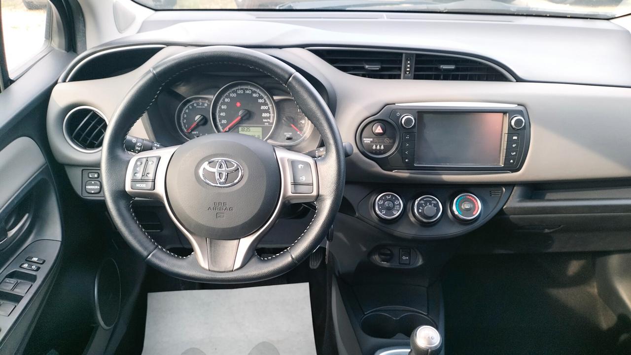 Toyota Yaris 1.0 5 porte Lounge UNIPRO SOLO 75000KM