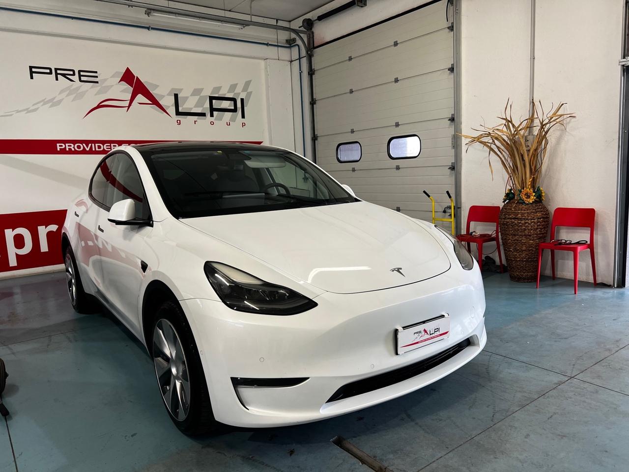 Tesla Model Y Long Range AWD
