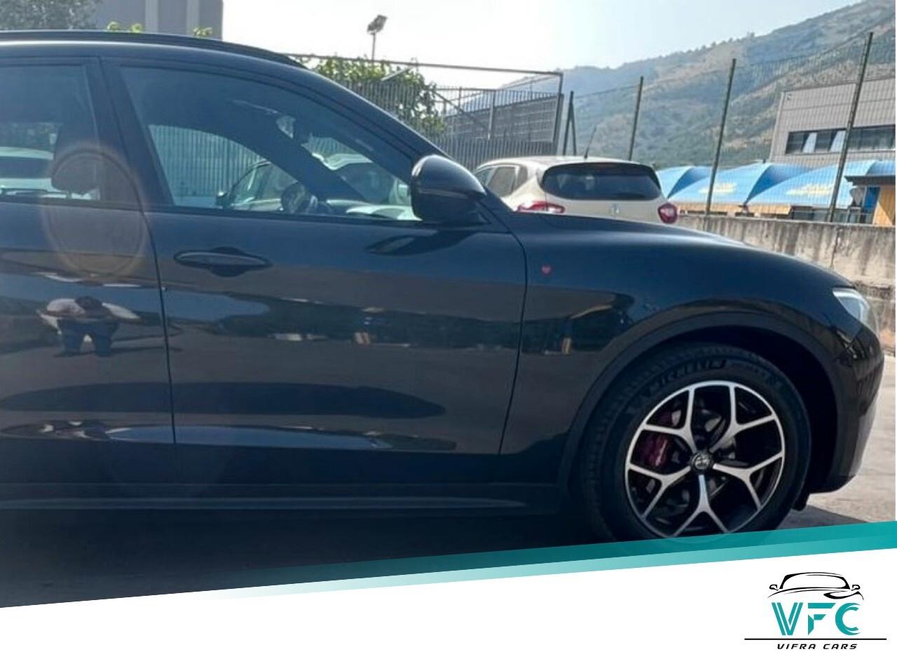 Alfa Romeo Stelvio 2.2 Turbodiesel 160 CV AT8 RWD Business
