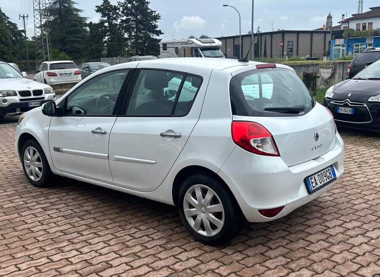 Renault Clio 1.2 16V 5 porte GPL Dynamique