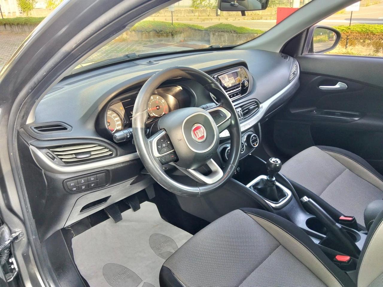 Fiat Tipo 1.4 4 porte 95Cv*Cerchi*Clima automatico*Euro 6