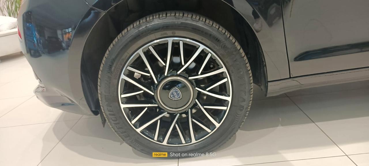 Lancia Ypsilon 1.0 FireFly 5 porte S&S Hybrid Platino