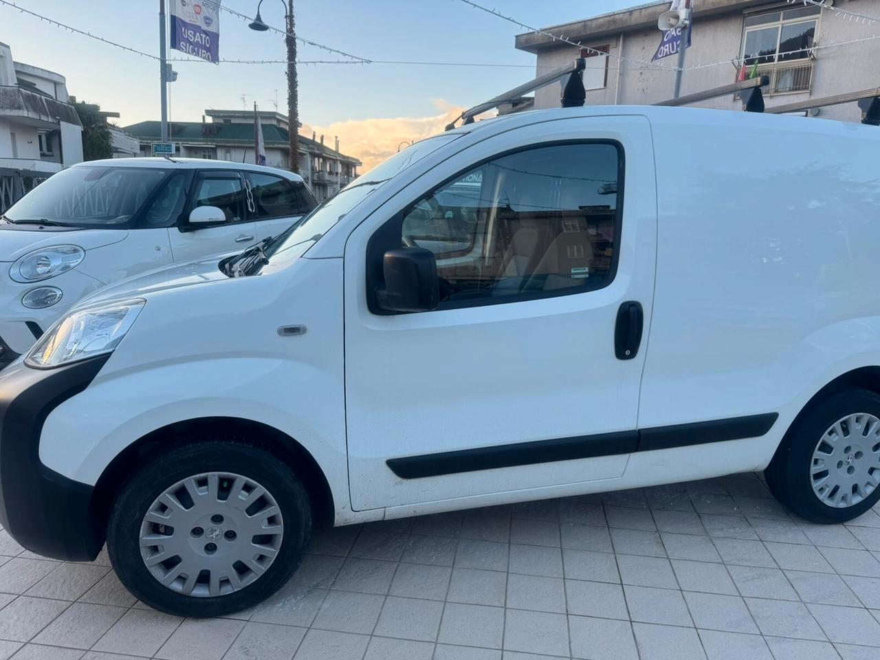 PEUGEOT BIPPER PREMIUM 1.3 HDI 75 CV VAN