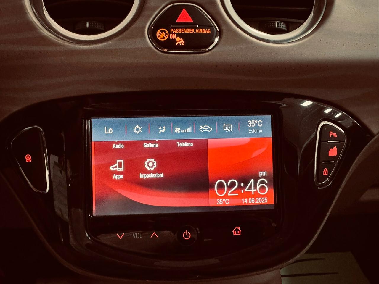 Opel Adam 1.2 70 CV White/Black Link Ottima per neo Patentati Con Tetto STellato