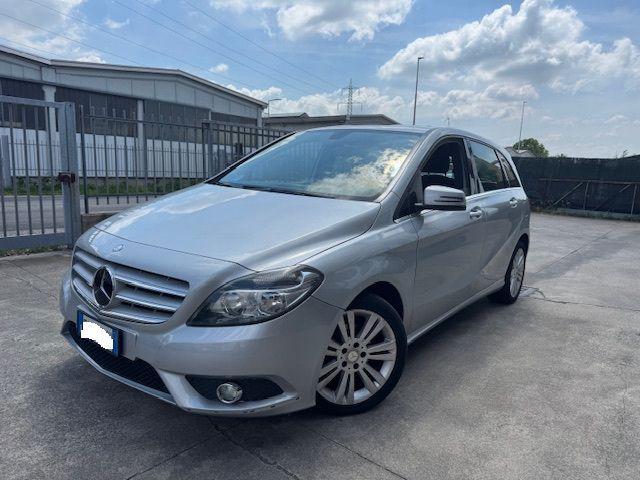 MERCEDES-BENZ B 180 CDI Executive