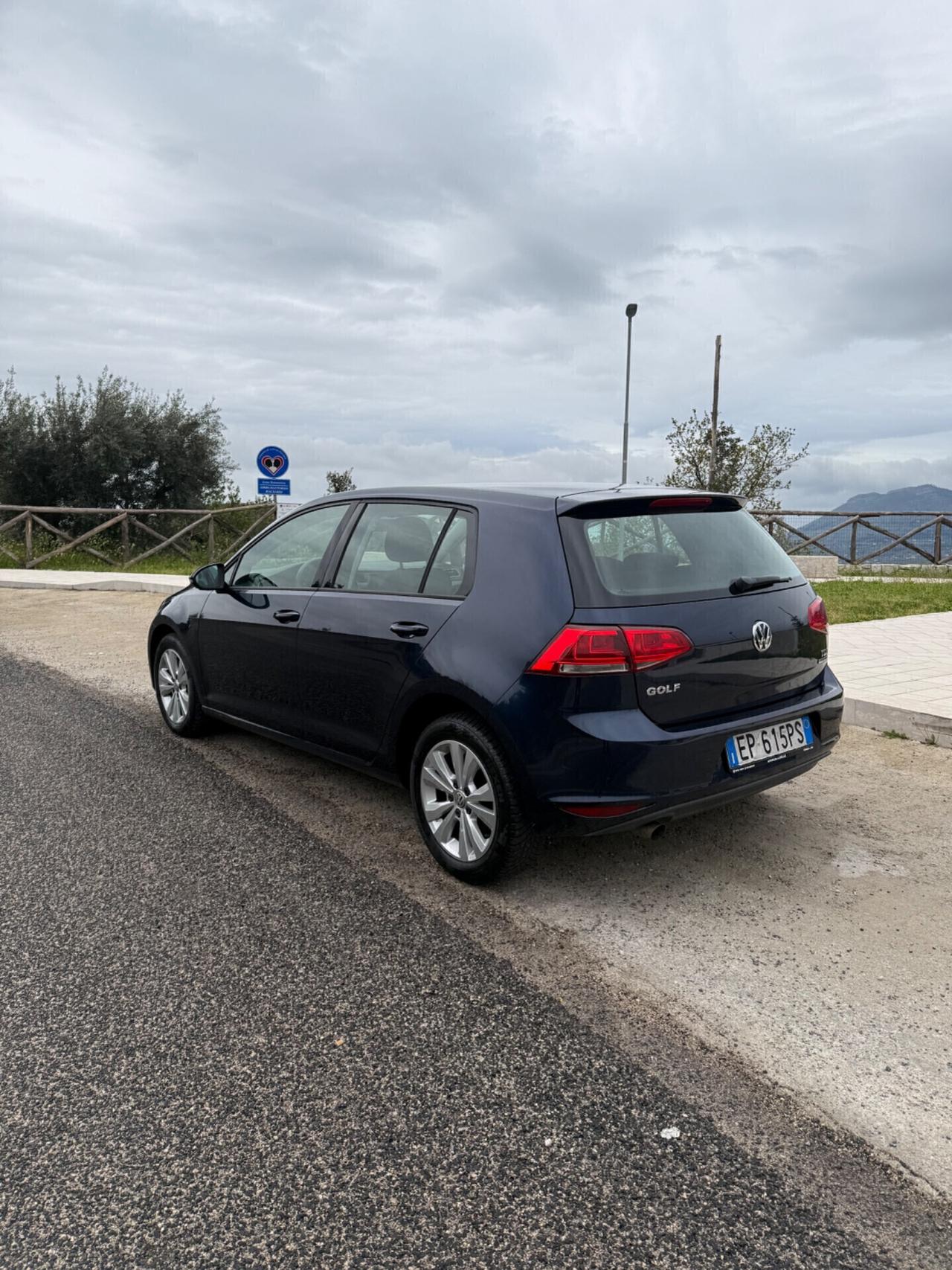 Volkswagen Golf 1.6 TDI 5p. Highline BlueMotion Technology