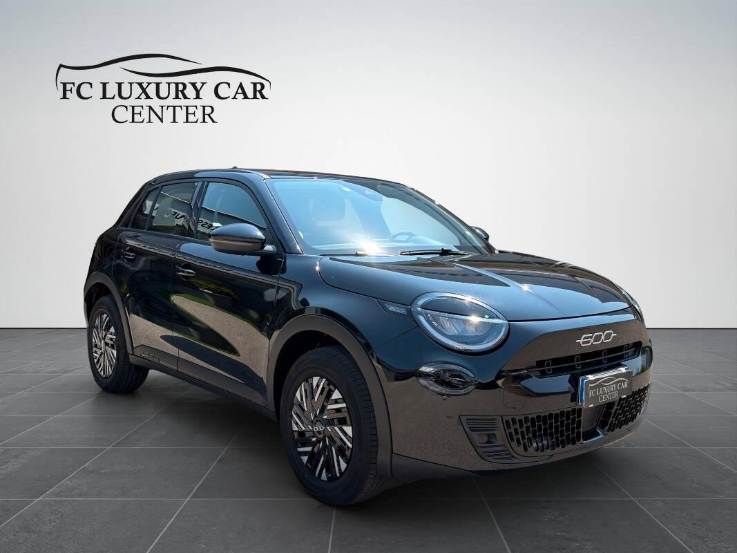 Fiat 600 1.2 hybrid Business 110cv auto
