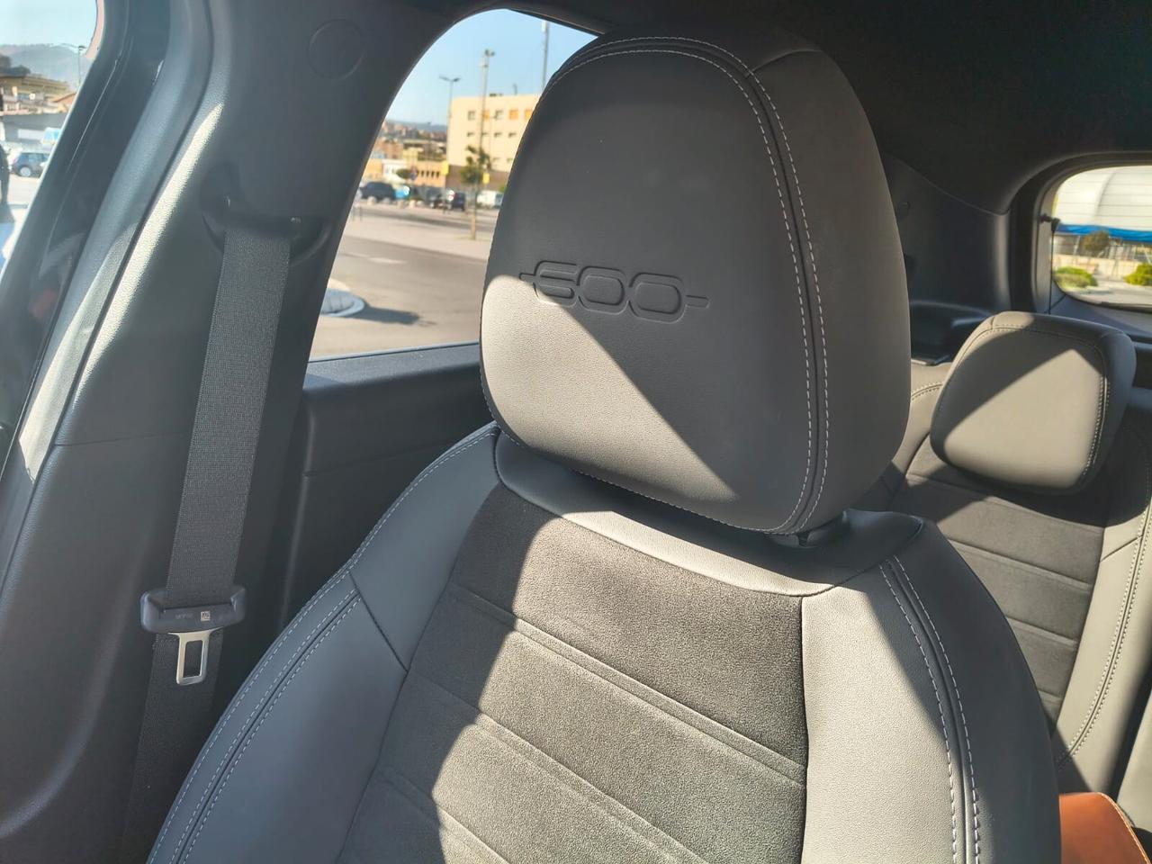Fiat 600 Hybrid 145 CV DCT MHEV Sport Edizione Milano Cortina 26