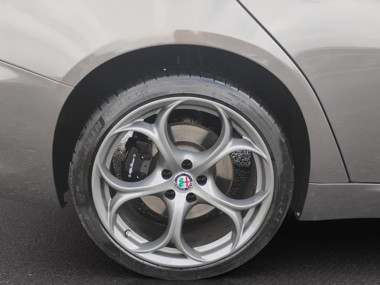 Alfa Romeo Giulia Berlina Giulia 2.2 t VELOCE Q4 210cv.PREZZO REALE