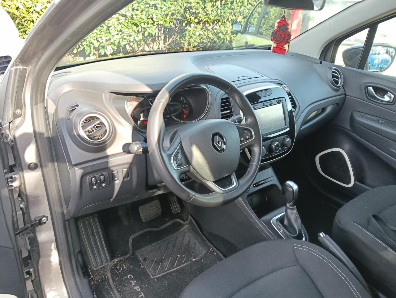 Renault Captur dCi 8V 90 CV EDC Automatica
