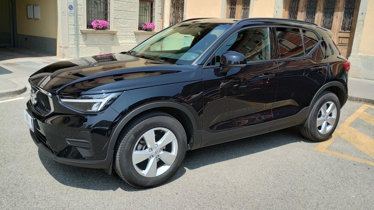 Volvo XC40 T2 automatico Essential