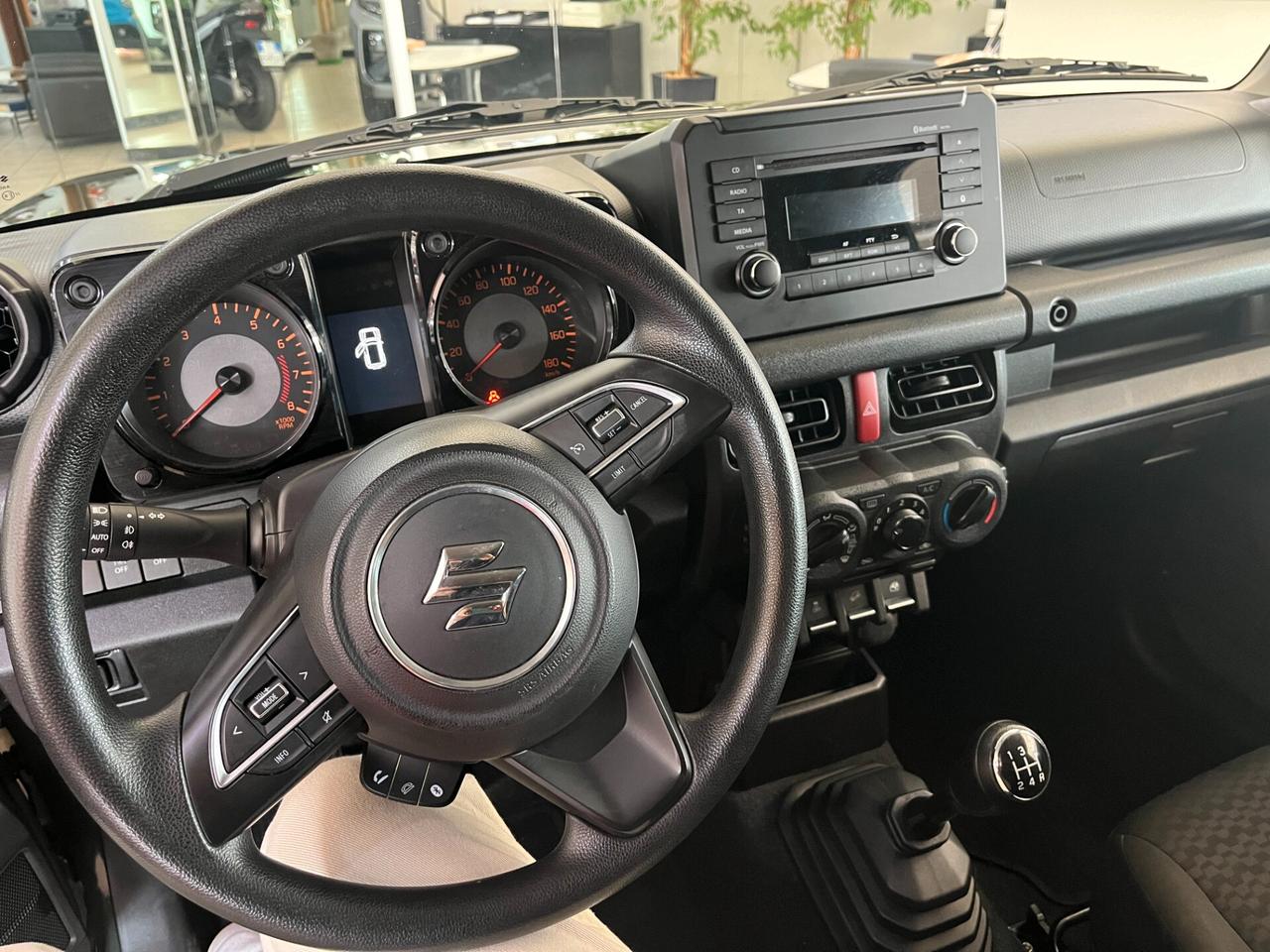 Suzuki Jimny 1.5 5MT PRO - 29.800 km