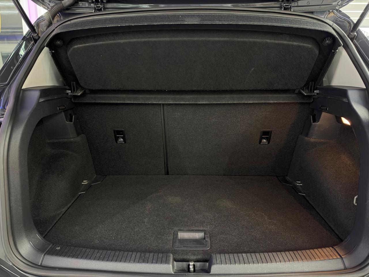 Volkswagen T-Cross 1.0 TSI 110CV Sport Full Opt