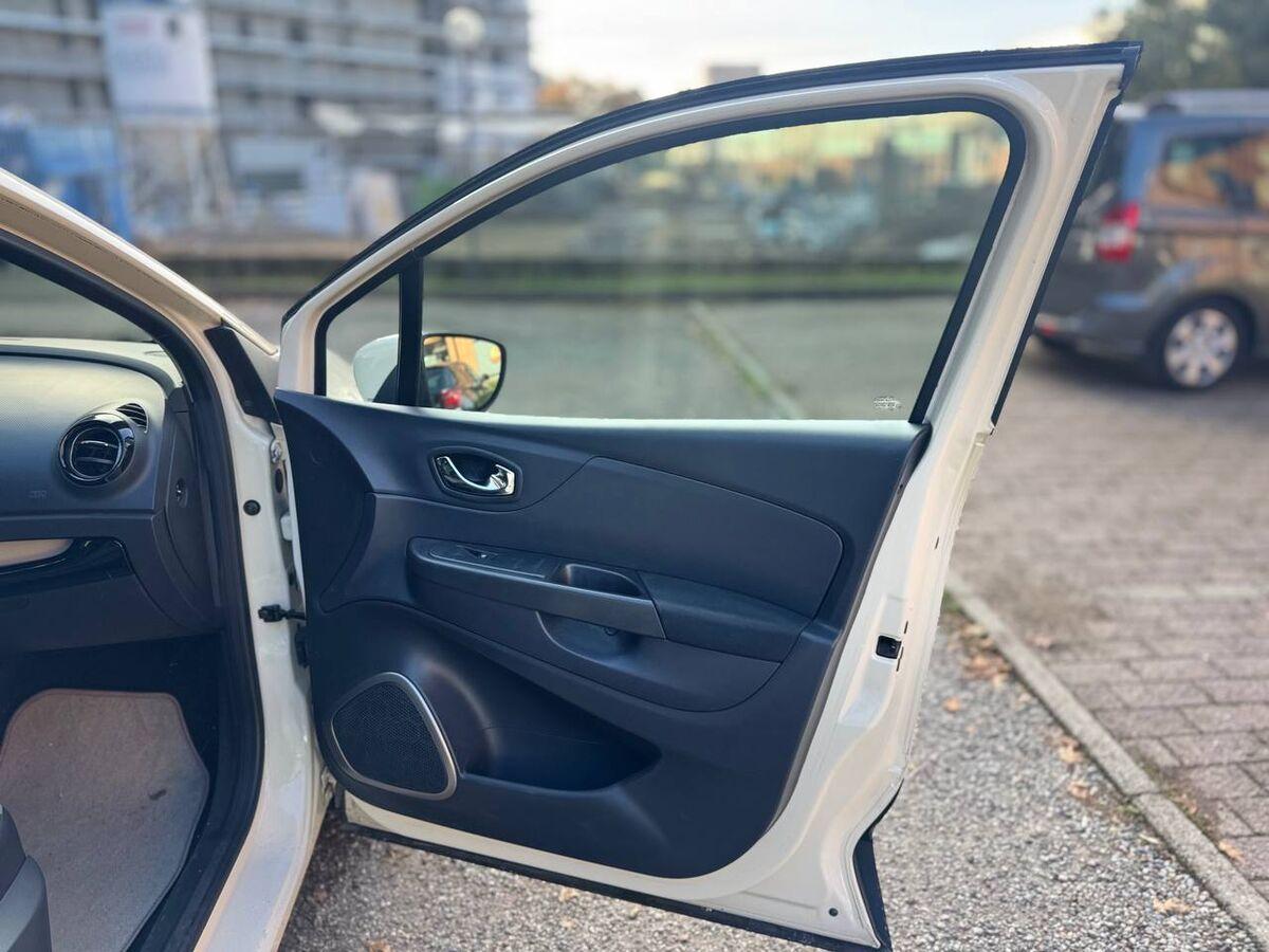 Renault Captur 0.9 tce Live s&s 90cv