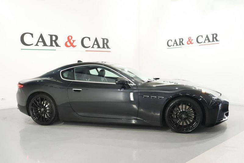 Maserati GranTurismo 2023-> GranTurismo Modena