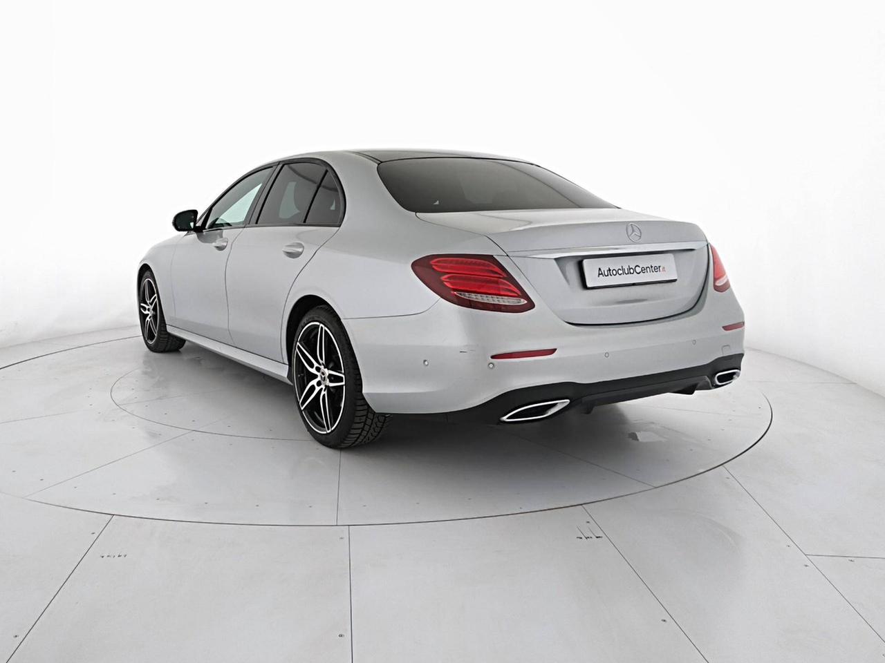 Mercedes Classe E E 220d Berlina Premium 4matic