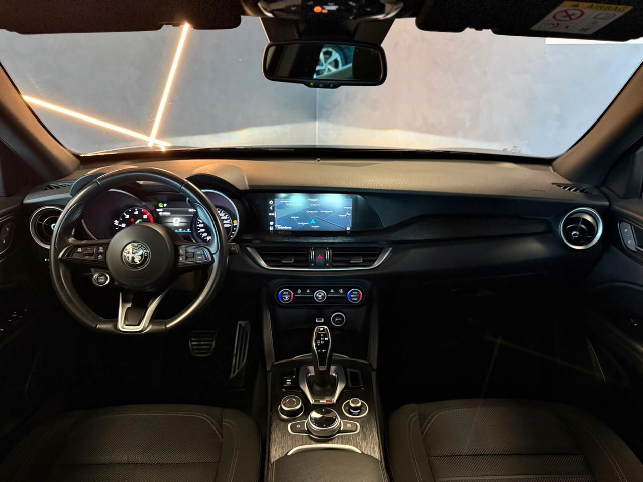 Alfa Romeo Stelvio 2.2 Turbodiesel 160 CV AT8 RWD Business