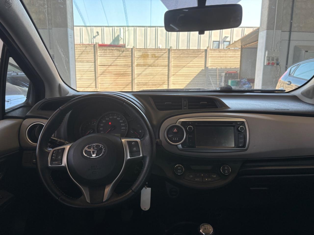 Toyota Yaris 1.3 5 porte Lounge