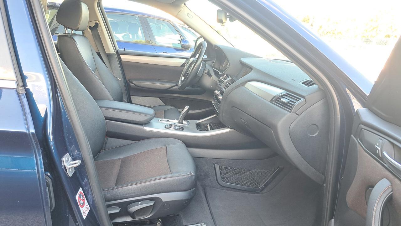 Bmw X4 xDrive20d Aut.-NAVI-XENO-PELLE...