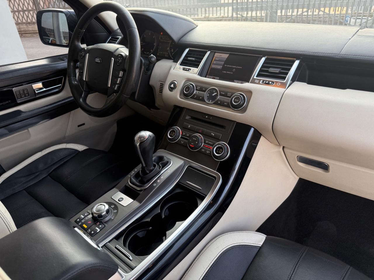 Land Rover Range Rover Sport Range Rover Sport 3.0 SDV6 HSe