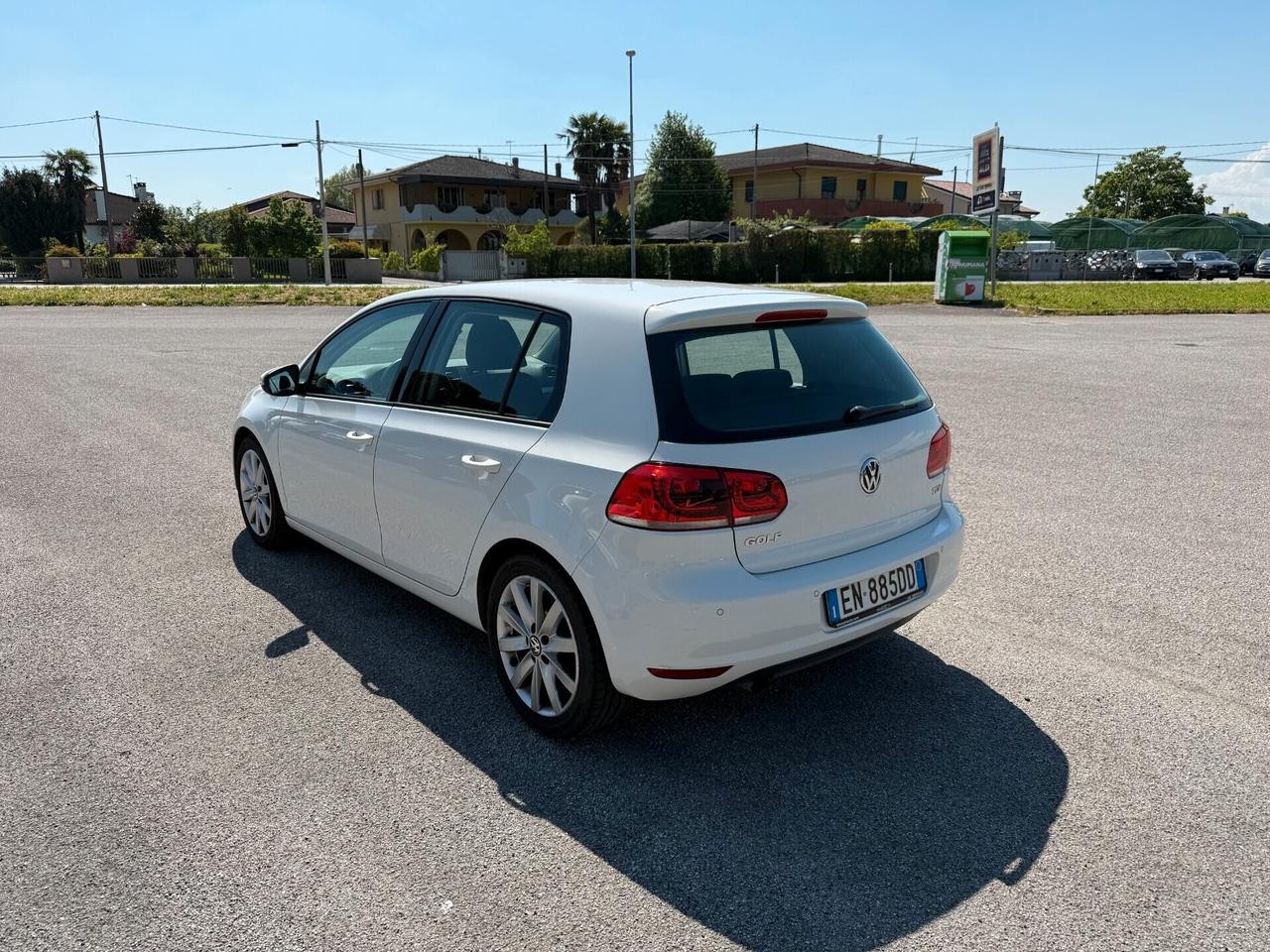 Volkswagen Golf 1.6 TDI DPF 5p. Highline