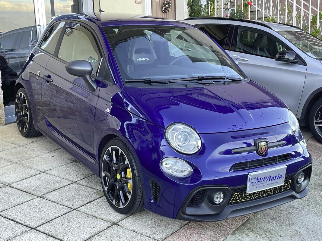 Abarth 595 1.4 Turbo T-Jet 180 CV Competizione "Sedili sabelt in carbonio-Navi-Fari bixeno-Pinze Brembo"