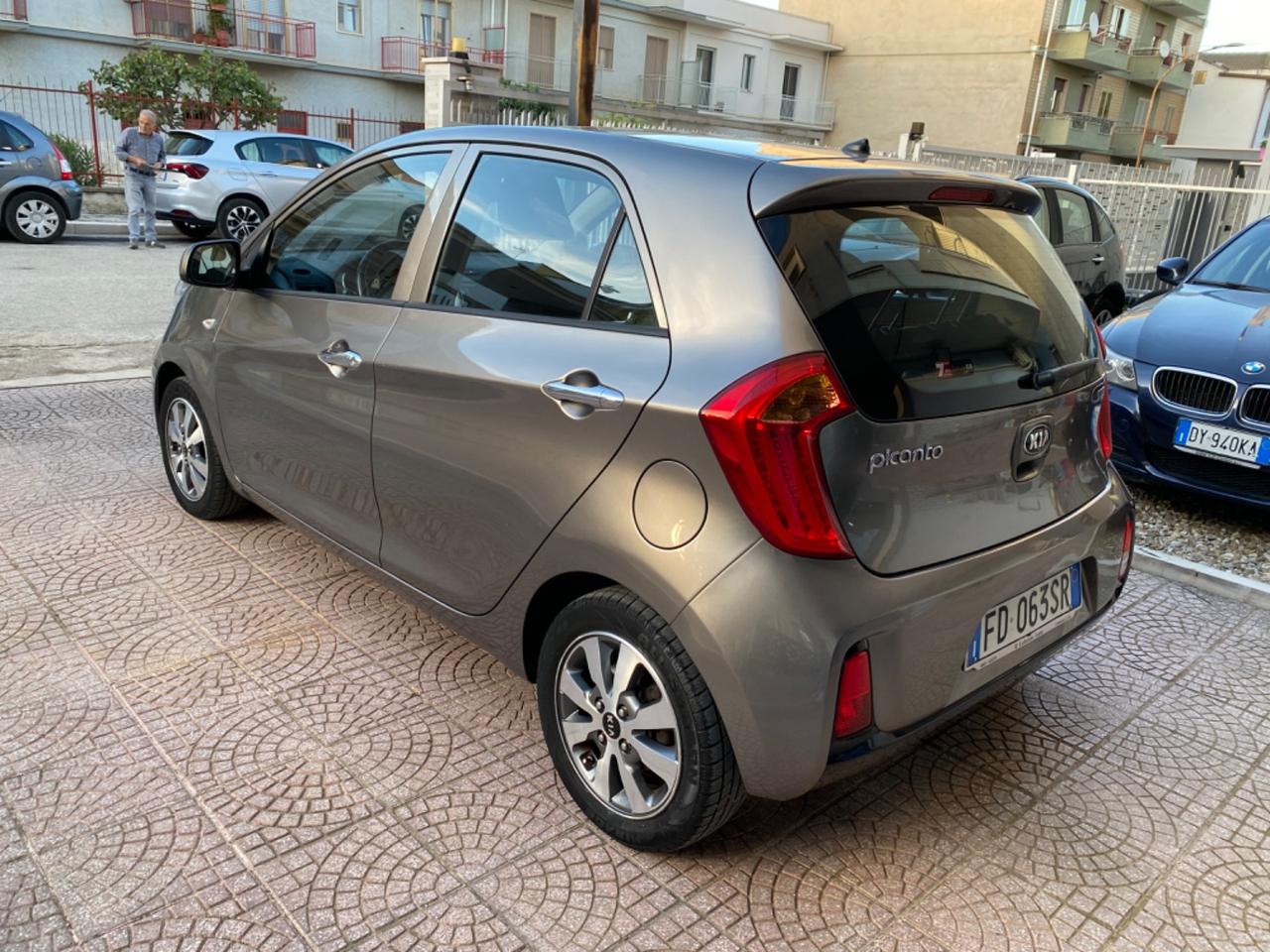 Kia Picanto 1.0 12V EcoGPL 5 porte Active