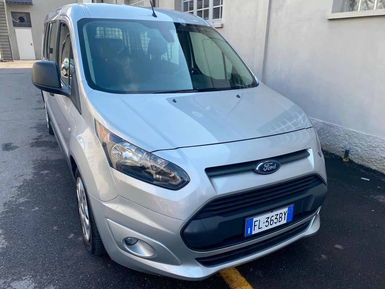 Ford Transit Connect Tourneo 5 posti autocarro