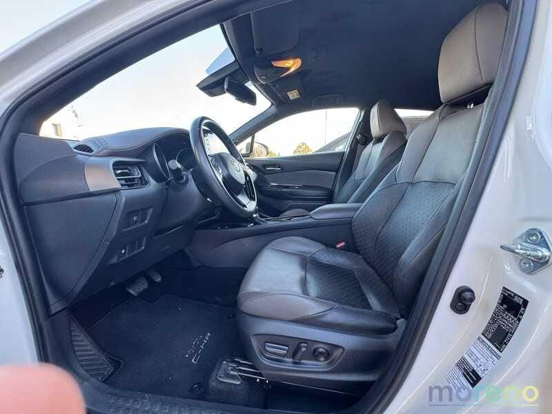 Toyota C-HR 1.8h Lounge 2WD e-cvt
