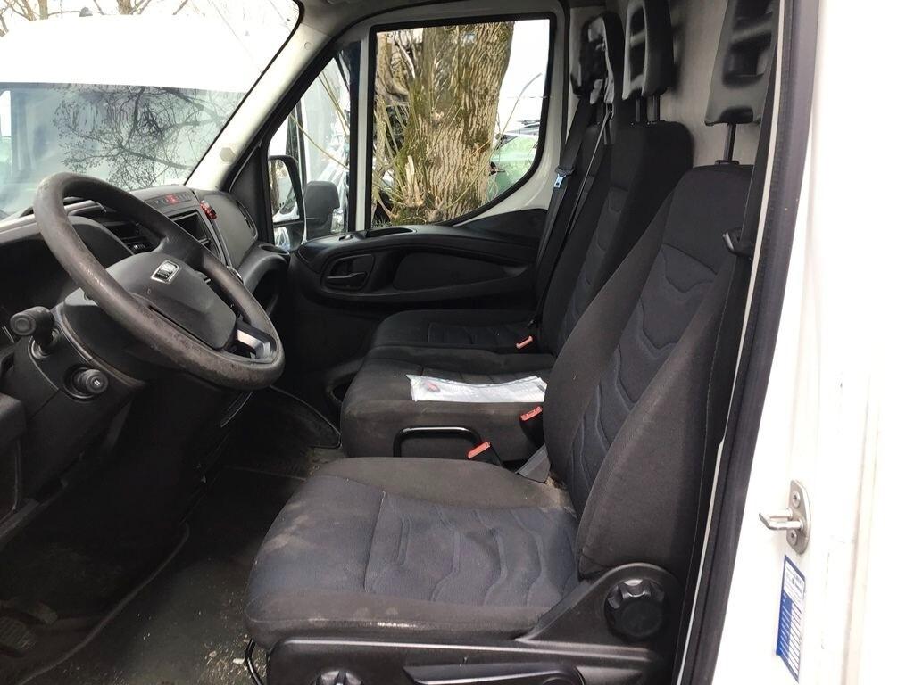 Iveco Daily 33S12V 2.3 HPT PM-SL-TM Furgone