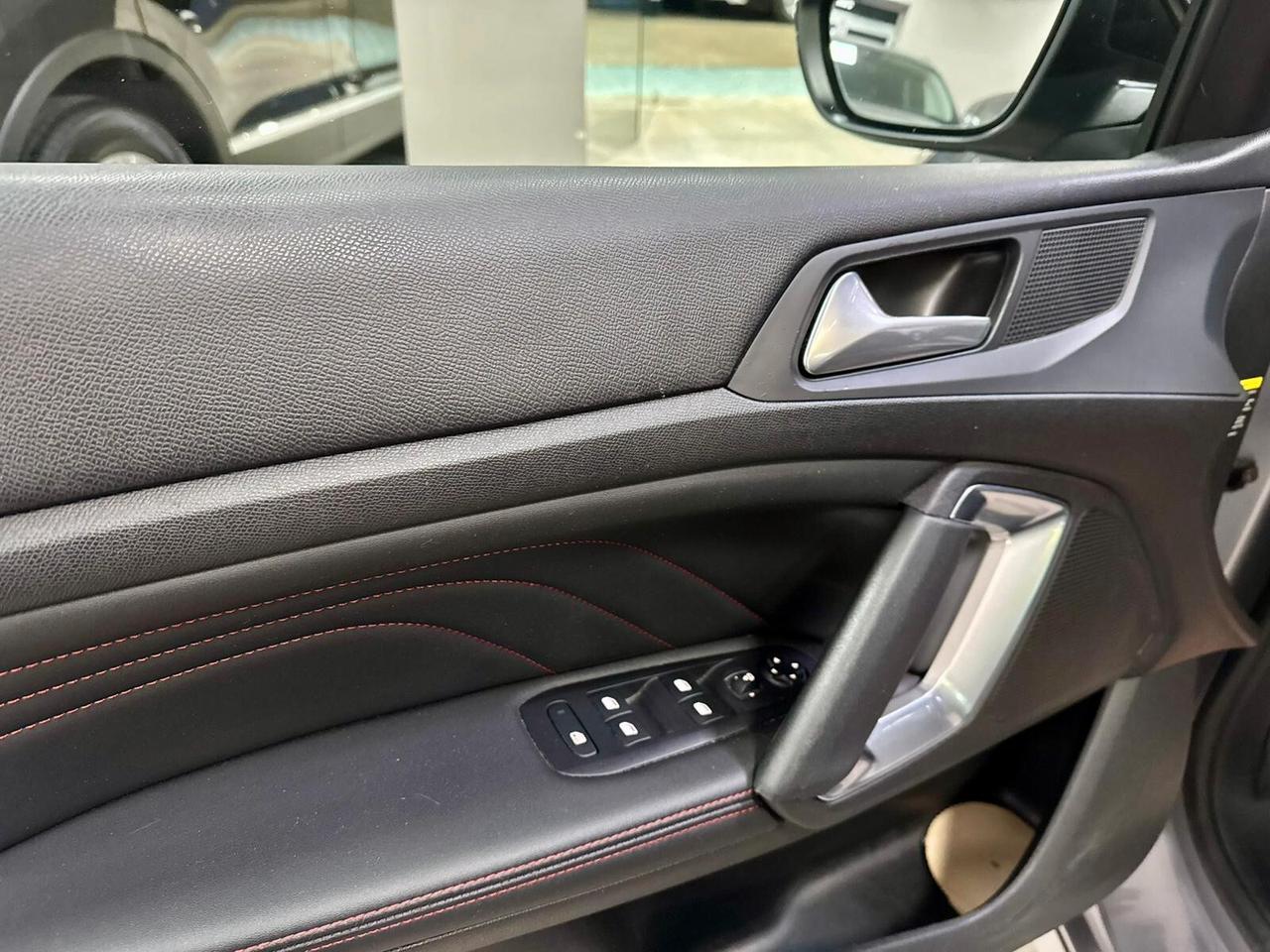 Peugeot 308 1.5 BlueHDi 130cv EAT8 GT Pack 2021