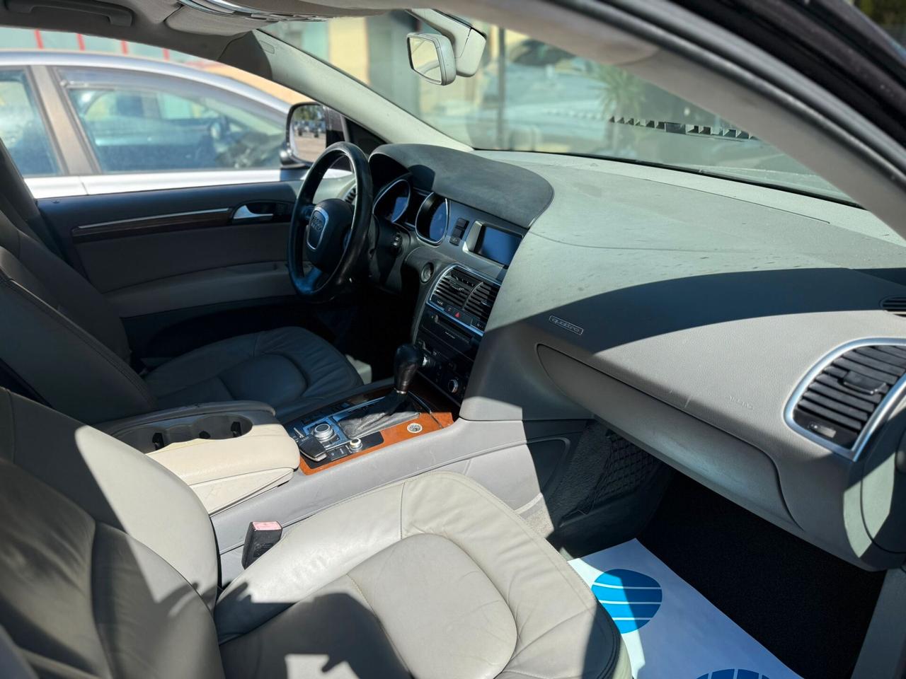 AUDI Q7 3.0 TDI 7 POS. 2008 12 MESI DI GARANZIA