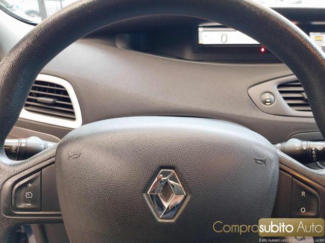 RENAULT Scenic 1.5 dCi 110CV Dynamique