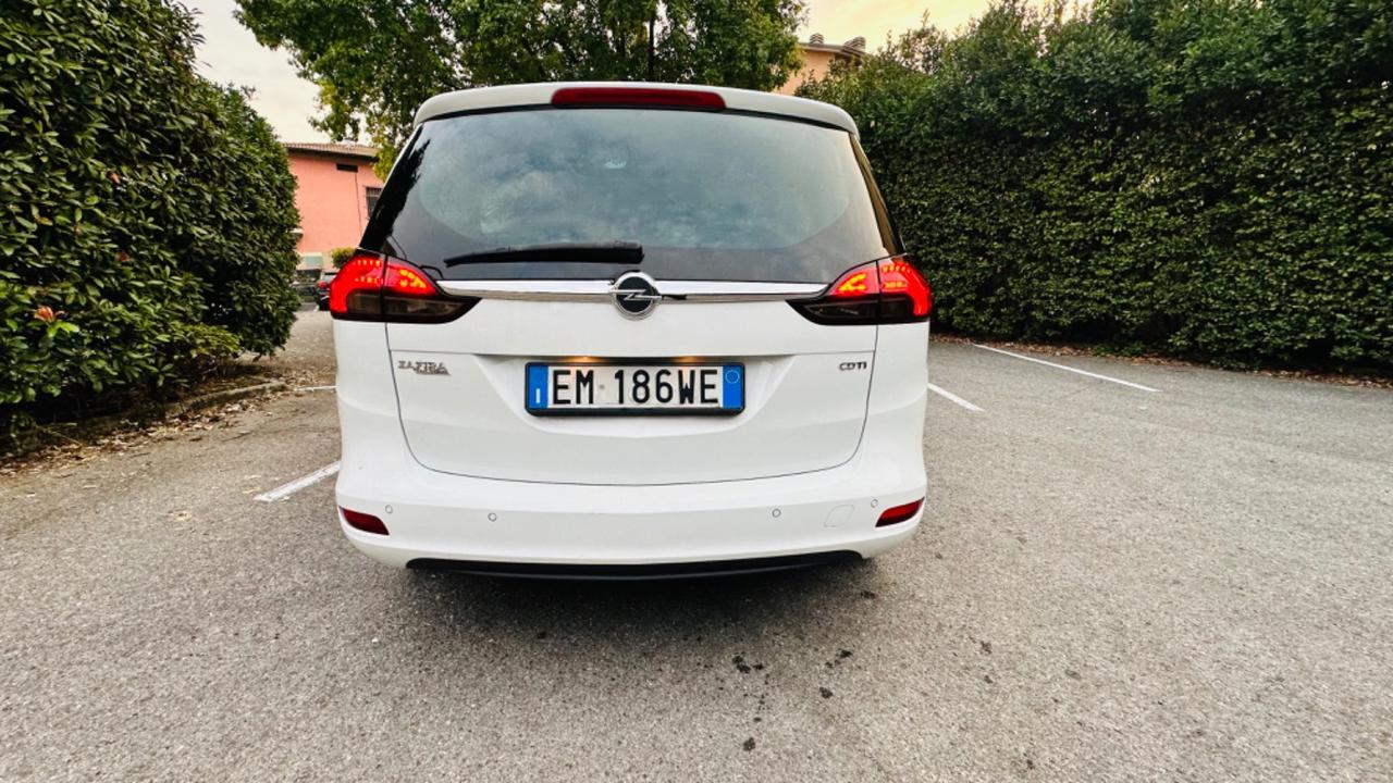 Opel Zafira Tourer 2.0 CDTi 130CV. 7 posti. Multispazio