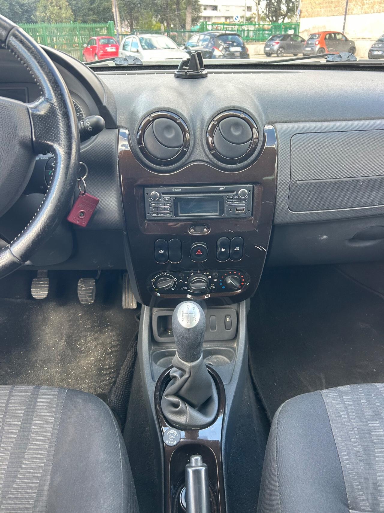 Dacia Duster 1.6 110CV 4x2 GPL SL Delsey